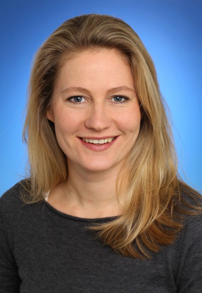 Dr. Julia Herz. Dr. Julia Herz.